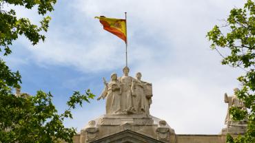 Judicial statues on top of Spanish Supreme Court