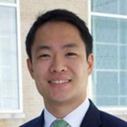 Headshot of Jonathan Huie