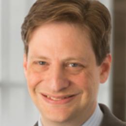 Headshot of Jonathan Blum