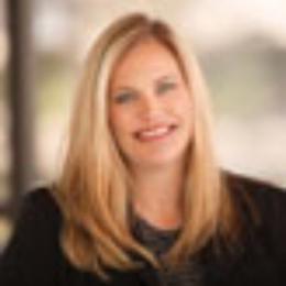 Headshot of Jennifer Deitloff