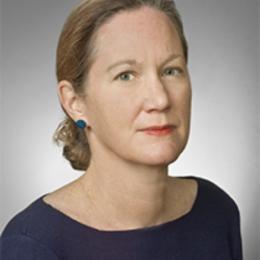 Headshot of Suz Mac Cormac