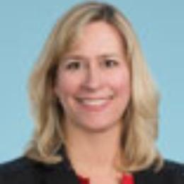 Headshot of Nancy Fischer