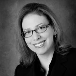 Headshot of Wendy Callaghan