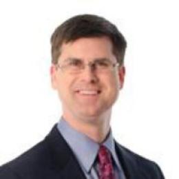 Headshot of Kevin McCabe