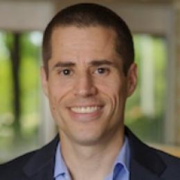 Headshot of Matthew Savare