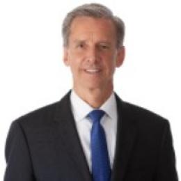 Headshot of Paul Charlton