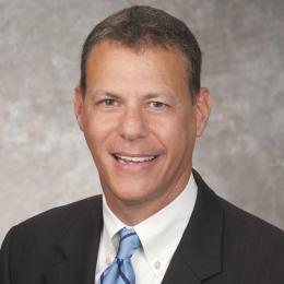 Headshot of Dan Safran