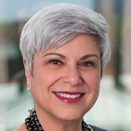 Headshot of Miriam Frank