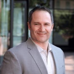 Headshot of Pat Linden