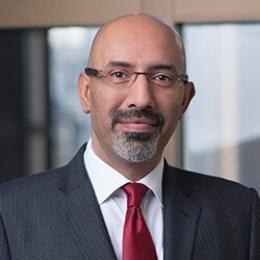 Headshot of Naveen Tuli