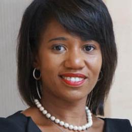 Headshot of Vanessa Scott