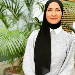 Fatima Hussain headshot