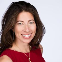 Monica Phillips headshot