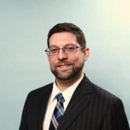 Drew Miller headshot