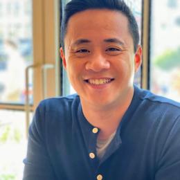 headshot of Rich Lee